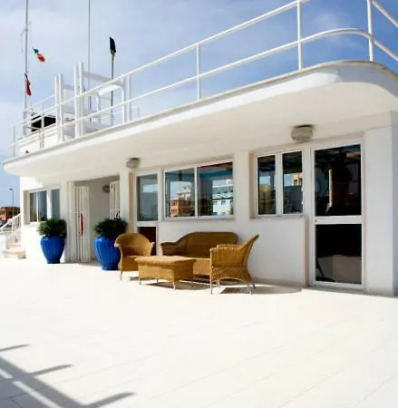 Attico Lux